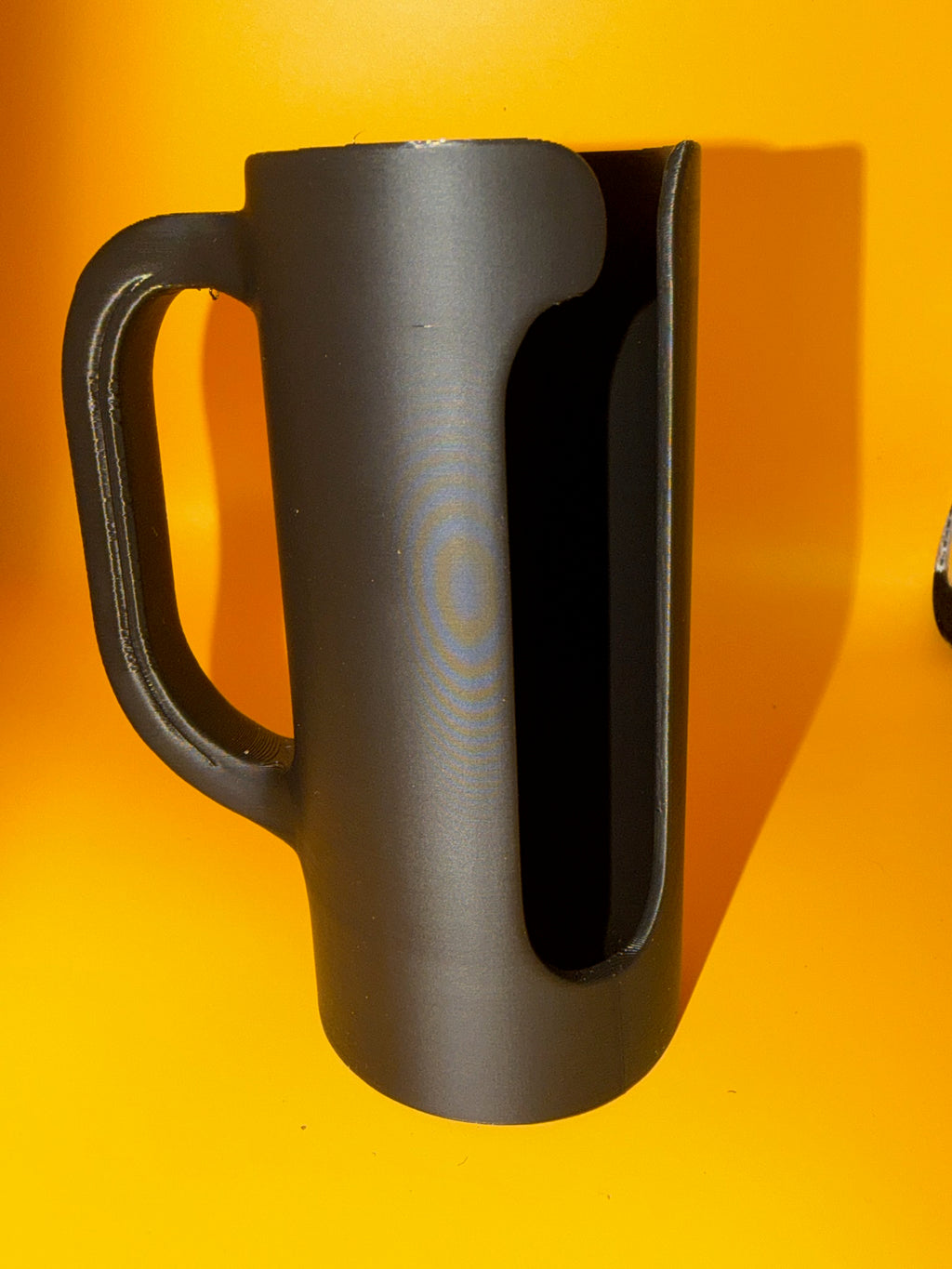 Skinny can holders